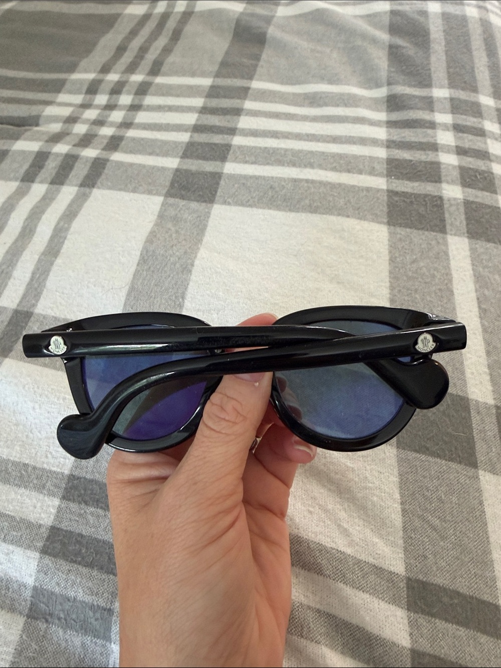 Black Women's Moncler Sunglasses